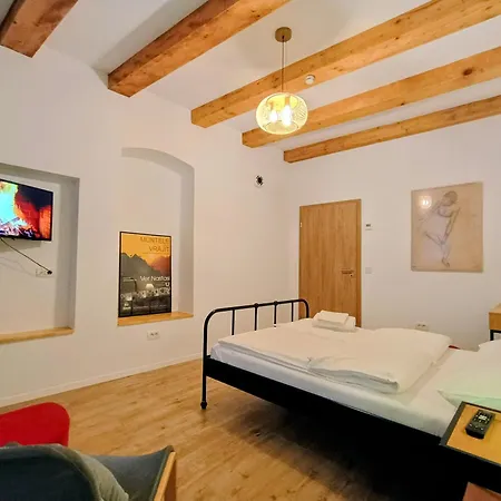 Sub Tampa Studio City Core Studio For 2 * Brașov