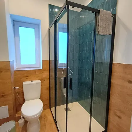 Sub Tampa Core For 2 Apartment Brasov